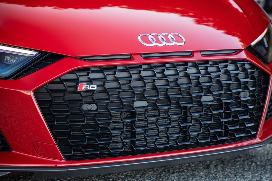 Детали экстерьера Audi R8 V10 Performance 2019 года  (NA) (фото 46 из 62)